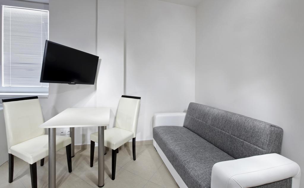 Apartments Kopecna With Parking Brno Room photo