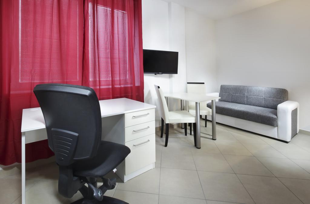Apartments Kopecna With Parking Brno Room photo