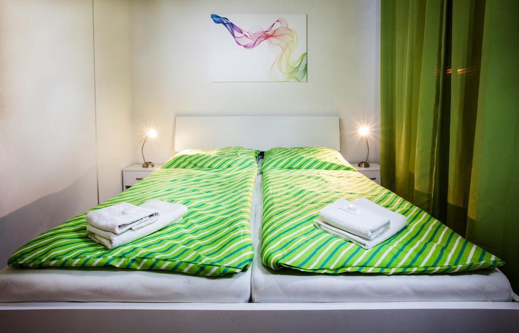 Apartments Kopecna With Parking Brno Exterior photo