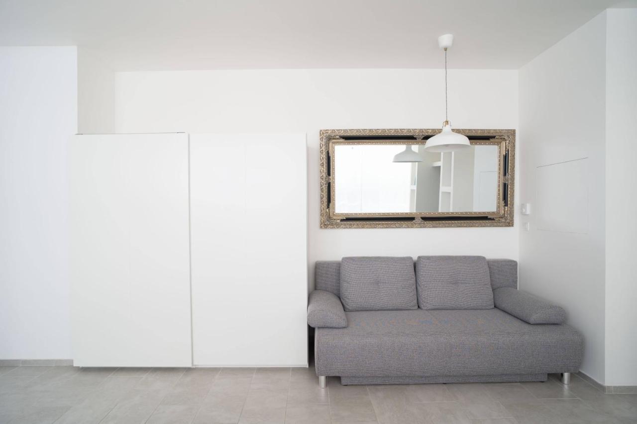 Apartments Kopecna With Parking Brno Exterior photo